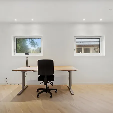 Apartament Helt Nyt Charmerende I Centrum Med Skon Tagterrasse Svendborg