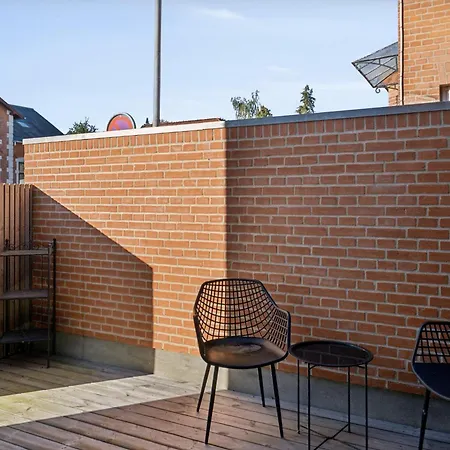Helt Nyt Charmerende I Centrum Med Skon Tagterrasse
