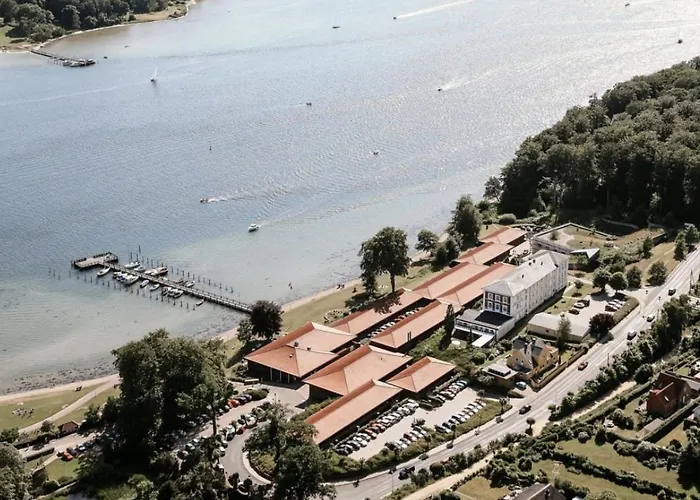 Lejlighed Helt Nyt Charmerende I Centrum Med Skøn Tagterrasse *