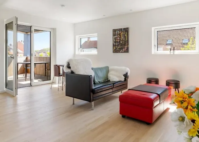 Helt Nyt Charmerende I Centrum Med Skøn Tagterrasse *