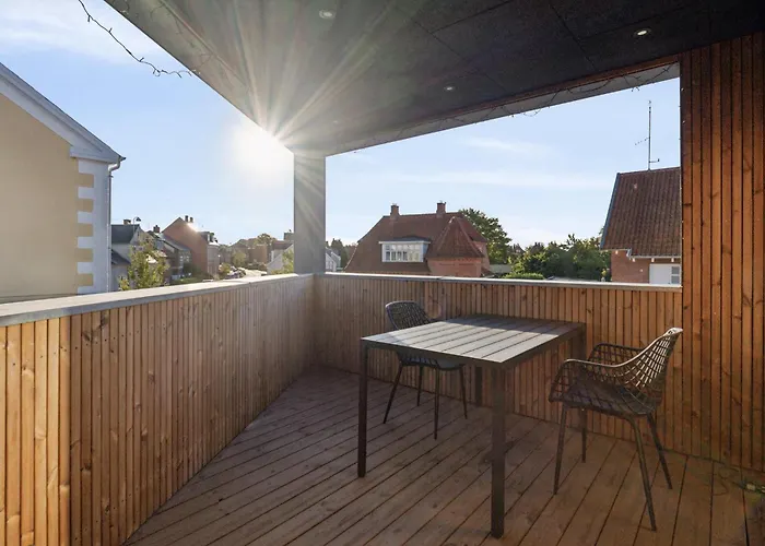 Helt Nyt Charmerende I Centrum Med Skøn Tagterrasse Lejlighed *